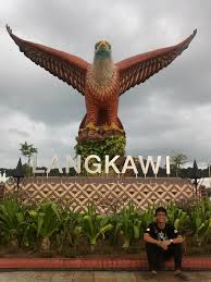 Many new fish species have been discovered during the last several decades. Langkawi Pulau Bebas Cukai Untuk Belanja Murah Di Malaysia