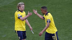 ⚽ @dierotenbullen ⚪ & @swemnt @nikefootball athlete twitter: Emil Forsberg Player Profile Football Eurosport