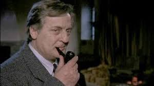 Une dizaine de mois plus tard, jean richard apprend par la presse que la chaîne va lancer un nouveau maigret avec un nouvel acteur. Maigret Se Defend Film Avec Bruno Cremer Youtube