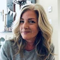 Mary Widman's Instagram, Twitter & Facebook