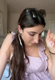 i actually am awful at @ goodbyes *baby wave*