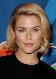 Pictures of Beautiful Women: April 2016