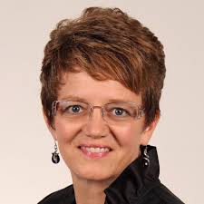 Two hours before every single game Patrick Mahomes has a pregame prayer.  It's a pregame ritual he's had since High School.❤️💛