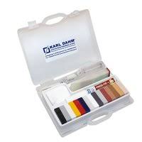 Der lackstift ist besonders einfach in der handhabung und ist füllmasse und decklack in einem. Lackstift Fur Korrekturen An Badewannen In Versch Farben