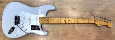 Fender American Ultra II Stratocaster Electric Guitar Avalanche White —  Andy Babiuk's Fab Gear