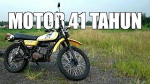 Download kumpulan modifikasi motor rx king street fighter modifikasi honda cb100 pekalongan basisnya gl100 via mesinbalap.com. Nyolong Yamaha Dt100 1977 Youtube