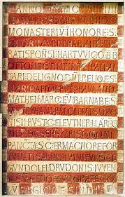 Die erfindung des modernen buchdruckes geht auf den mainzer goldschmied johannes gutenberg zurück, der durch die verwendung von beweglichen metallenen lettern ab 1450 ein als manufaktur. Geschichte Des Buchdrucks Wikipedia