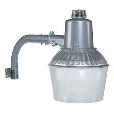 Globe Electric 150 Watt Outdoor Aluminum High Power Sodium Flood Light Fixture With Low Light Sensor 43106 The Home Depot