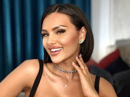 EmilyPortec Live on Cam with Free Sex Chat | CamRabbit