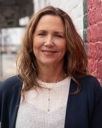 Sharon Schad's Instagram, Twitter & Facebook