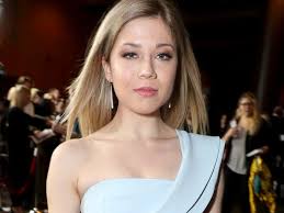 ICarly's Jennette McCurdy Says Mom Forced Showers With Brother to Control