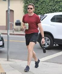 Richard madden is reportedly renting a lavish la house owned by game of thrones castmate richard madden 'isolating with teen wolf's froy gutierrez in la home owned by emilia clarke'. 240 Richard Madden Ideas Richard Madden Richard Madden