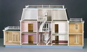 Foxhall Manor Unfinished Dollhouse Kit En 2020 Maison Barbie Maison Construction Maison