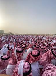 ونشر الأمير بن خالد آل سعود صورا من عواصم ومدن خليجية قائلا: Wzgzuirxy0w6fm