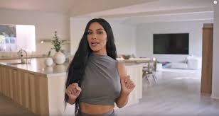 The house has a current estimated value of $10million. Kim Kardashian House Kim Just Gave A Video Tour Inside Her Home In California Kim Kardashian Home Kim And Kanye Kim Kardashian And Kanye