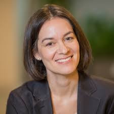 Janelle Neumann's Instagram, Twitter & Facebook