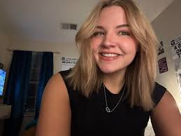 Experienced nanny looking for a new family to work for in Falls Church, VA  Hi families! My name is Lorin, I am 26 years old, married to my best friend  for three