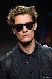 10 Hottest Men S Hairstyles For Winter Mens Hairstyles Mens Hairstyles Short Mens Hairstyles Medium