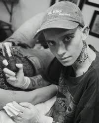 Me, watching you, watching me do some cool tats👀 • I have some space to  tattoo NEXT WEEK. For quotes/consults/bookings, email  info@trademarktattoos.com, call 031 303 8713, or WhatsApp us