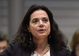 En 1989, christine defraigne est élue conseillère communale à liège ; Christine Defraigne Wants To Relaunch The Mr Party Based On Progressive Liberalism