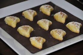 Weihnachtsplatzchen Pfaffenhutchen Rezept Rezept Rezepte Vegane Kekse Rezept Lebensmittel Essen