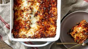 Equal Parts Indulgent And Virtuous This Meatless Lasagna From Mark Bittman Will Please Everyone At The Table Serve It With A G Recipes Lasagna Spinach Lasagna