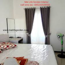 Warna sprei kasur putih polos bisa dipercantik dengan bantal bermotif dan. Desain Jendela Kamar Tidur Utama Sipil Pedia