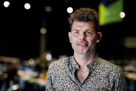 Dankzij de winst van duncan laurence in 2019 mogen wij dit jaar het de vaste deelnemers zijn namelijk duitsland, frankrijk, italië, spanje en natuurlijk nederland. Eulblg7cb7y7rm
