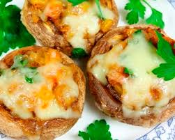 Champignons Farcis Au Fromage De Chevre Et Au Jambon Cru Recette Champignons Farcis Recettes De Cuisine Recette
