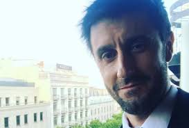 Show more posts from daniel__oliveira. Daniel Oliveira Antecipa Estreia De O Noivo E Que Sabe Que Programa Que Aqui Temos