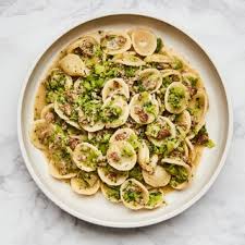 If you're looking for recipes that are just as easy as they are imaginative, you definitely need shrimp and grits, crispy chicken florentine, or turkey taco skillet in your life. 27 Broccoli Recipes You Ll Want To Make Tonight Bon Appetit