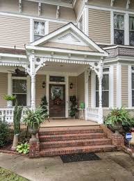 910 N Montgomery Ave Sheffield Al 35660 Mls 423995 Zillow Old House Dreams Victorian Homes Queen Anne