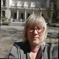 20+ "Anna Sims" profiles