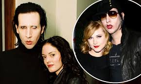 They reconciled for a short time, only to split again before becoming engaged last january. Marilyn Manson S Ex Rose Mcgowan Stands With Evan Rachel Wood Daily Mail Online
