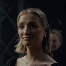 Hayley Morris drops digital first comedy drama