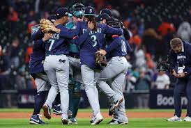 Friday Feedbag: Top songs you associate with the Seattle Mariners | Lookout Landing