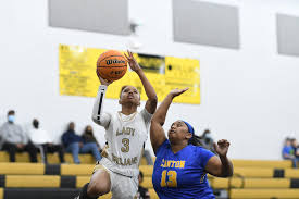 Trojan Holiday Classic: Roby's 4th-quarter run helps Starkville get past  New Hope