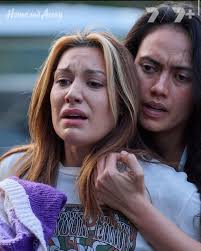 A sneak peak shot of Eden as @homeandaway season returns! #stephaniepanozzo  #HomeandAway tonight at 7.00