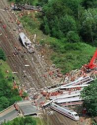 germany accident eisenbahn unfall eisenbahnschienen