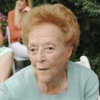 Lucille Bean's Instagram, Twitter & Facebook