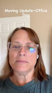 Haley Rhoades Author