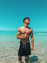 We did not find results for: Abraham Mateo Photos 3 Of 52 Last Fm