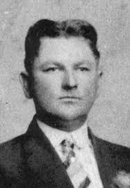 Terri Slade's Instagram, Twitter & Facebook