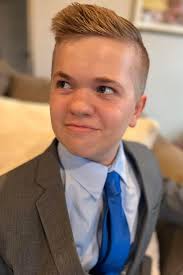 Has anybody had Kyle Halloway or Kevin Rowlands for Bio 212? Wanted to know  their teaching style and if you liked them as a professor