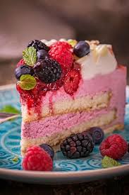 Schichttorte Mit Sahniger Himbeer Creme Rezept Kuchen Und Torten Rezepte Schichttorten Himbeertorte