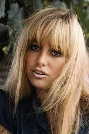 Actress with beautiful Lips 🫦