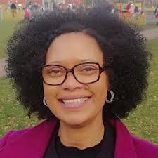 Paula King's Instagram, Twitter & Facebook