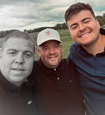 Contributions to the tribute of Darwin L. Overholt