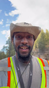 Howdy 🤠 its my first day being a logger! And I now have more mad respect  to you drivers who do this everyday