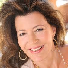 Amazon.com: Kelly Howell: books, biography, latest update